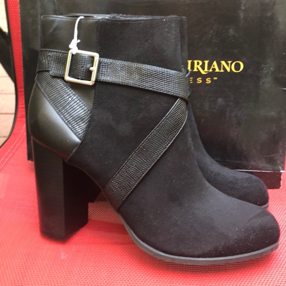 CHRISTIAN SIRIANO FOR PAYLESS TESSA Black Bootie